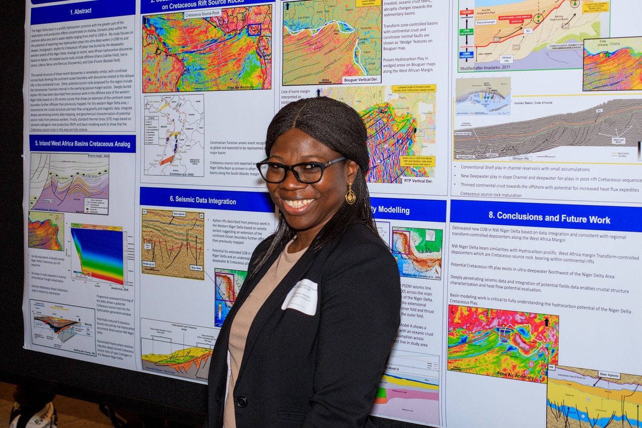 Jumoke Akinpelu presents her work at the 2023 Sheriff Lecture