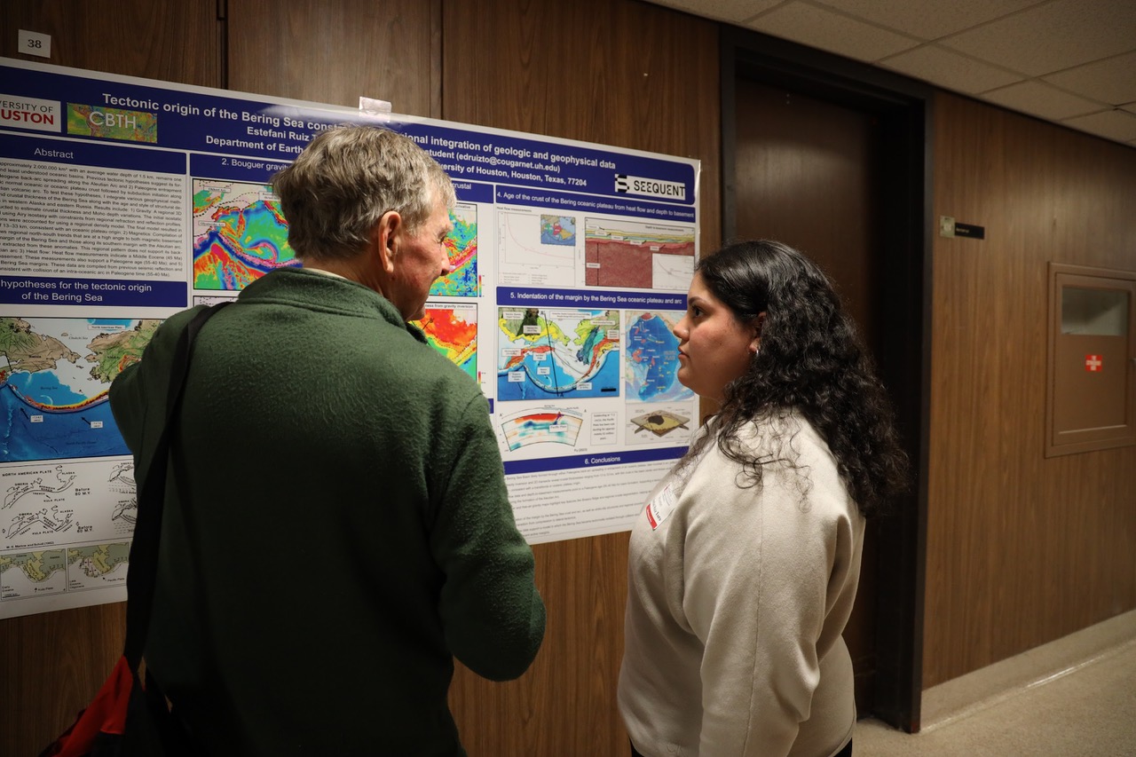 Estefani Ruiz Toro presents at UH EAS Student Research Day 2025.